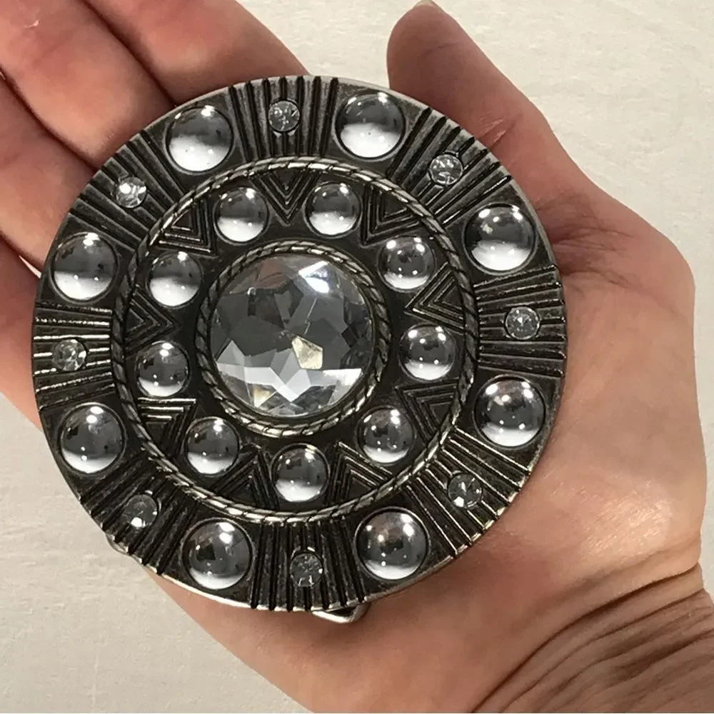Unbranded crystal western